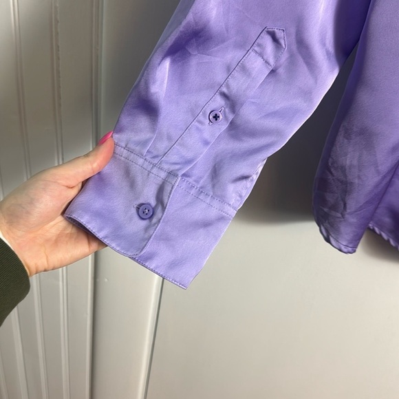 J. Crew Slim-fit drapey shirt in luster crepe size 16 minimalist basic purple - Picture 7 of 10